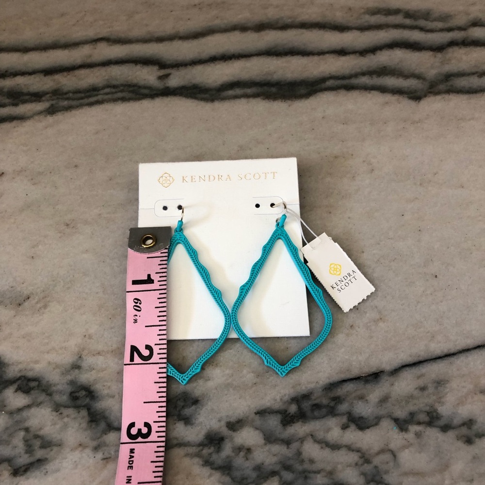 NWT Kendra Scott Matte Aqua Sophee Earrings - Picture 3 of 3